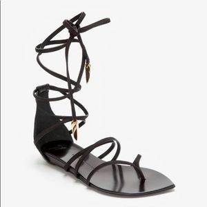 Giuseppe Zanotti Black Flat Strappy Sandals Sz 37